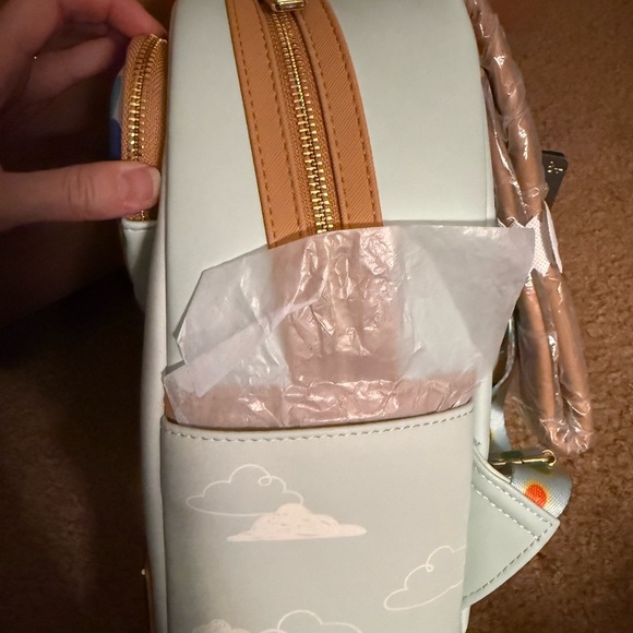 Loungefly Pixar Up Adventure is Out There Russell with Heart Balloons Backpack - Picture 4 of 7